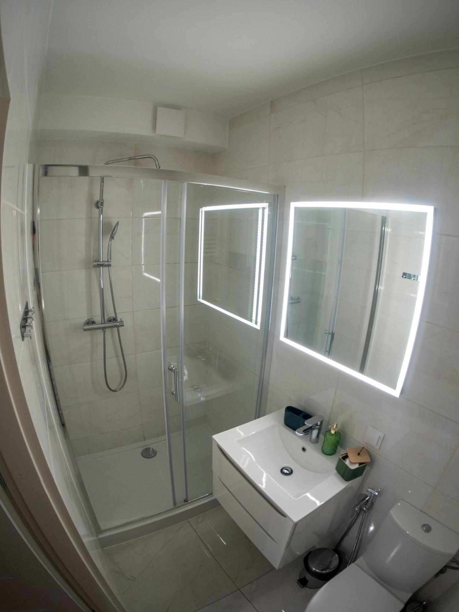 Apartament Classic Comfort Aleja Nmp 8 - Free Parking Čenstochová Exteriér fotografie